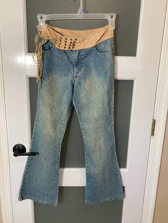 Joe Boxer Denim - Joe Boxer Vintage Y2K Low-Rise Flare Jeans - Tagged size 14 - Measure = to a 4/6
